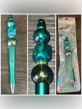 Green beaded pen